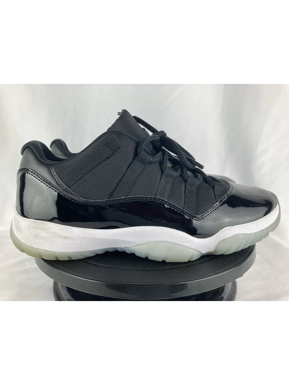 Mens Size 9.5 Nike Air Jordan 11 Retro Low Space Jam Black Clear Sole FV5104-004